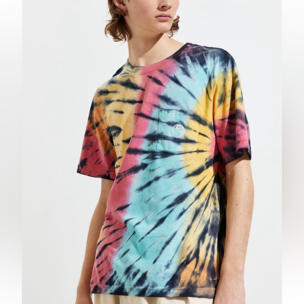 UO Embroidered Pocket Tie-Dye Tee